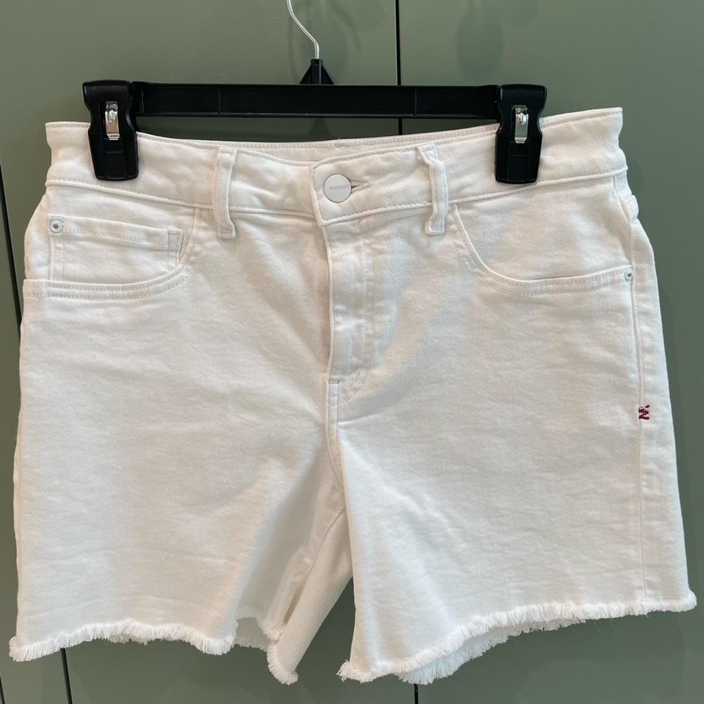 Wrap + Weft Short